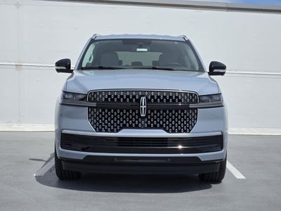 2026 Lincoln Navigator Premiere