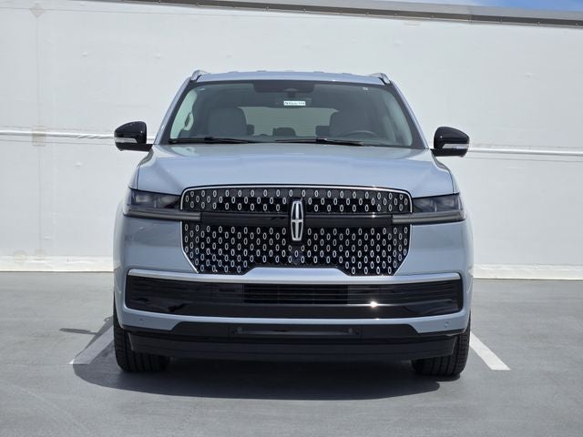 2026 Lincoln Navigator Premiere