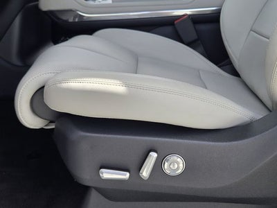 2026 Lincoln Navigator Premiere