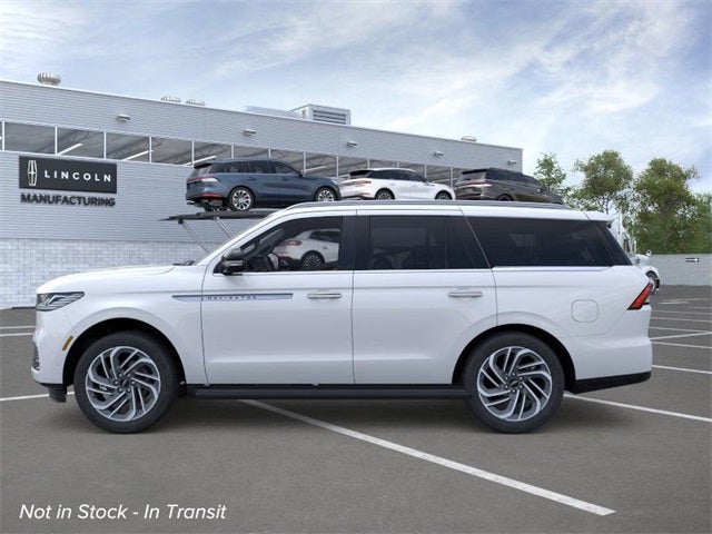 2026 Lincoln Navigator Premiere