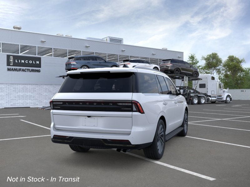 2026 Lincoln Navigator Premiere