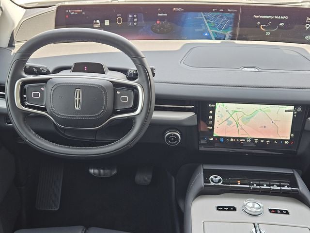2026 Lincoln Navigator Premiere