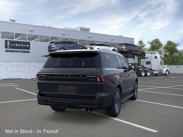 2026 Lincoln Navigator Premiere