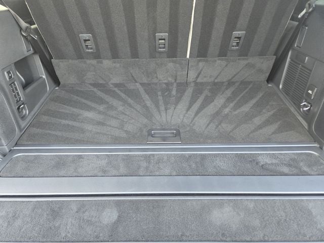 2027 Lincoln Navigator Premiere