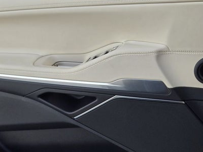 2027 Lincoln Navigator Premiere