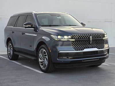 2027 Lincoln Navigator Premiere