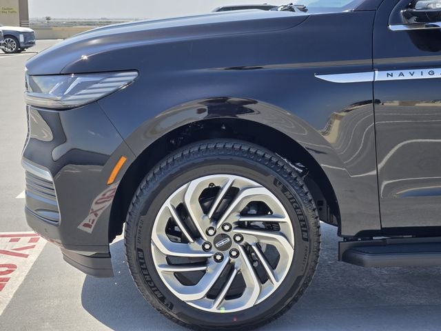 2027 Lincoln Navigator Premiere