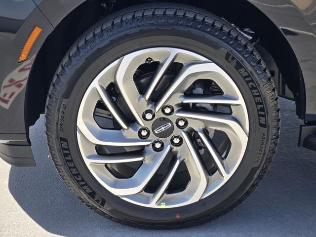 2027 Lincoln Navigator Premiere