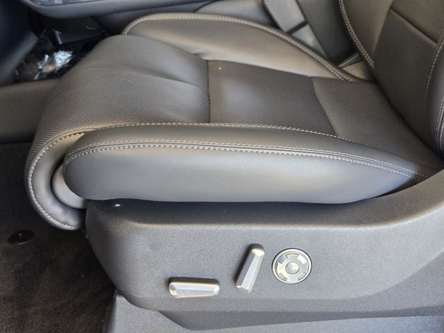2027 Lincoln Navigator Premiere