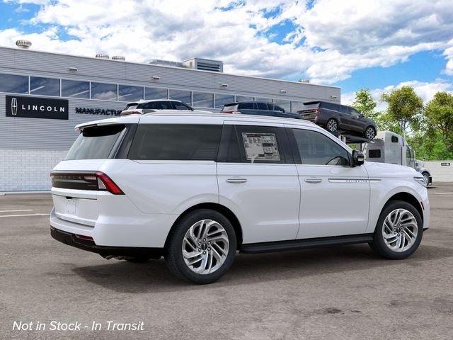 2027 Lincoln Navigator Premiere