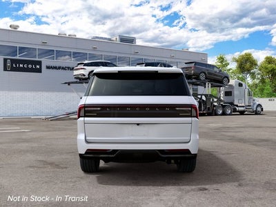 2027 Lincoln Navigator Premiere