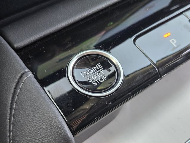 2027 Lincoln Navigator Premiere