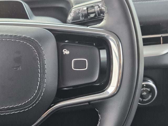 2027 Lincoln Navigator Premiere