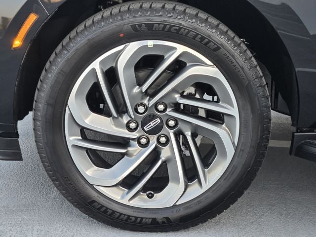 2027 Lincoln Navigator Premiere