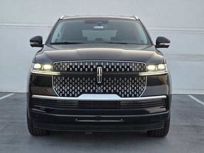 2027 Lincoln Navigator Premiere
