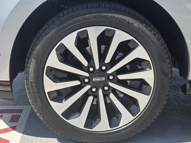 2024 Lincoln Navigator L Reserve