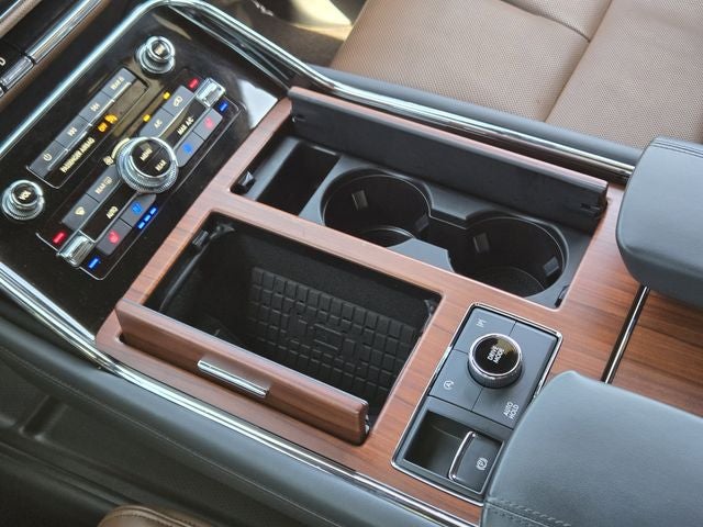 2024 Lincoln Navigator L Reserve