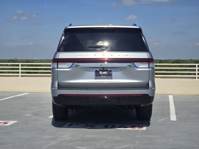 2024 Lincoln Navigator L Reserve