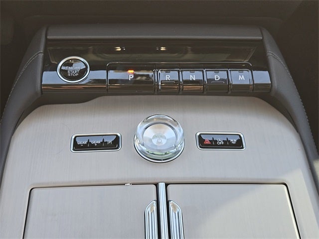 2025 Lincoln Navigator L Reserve