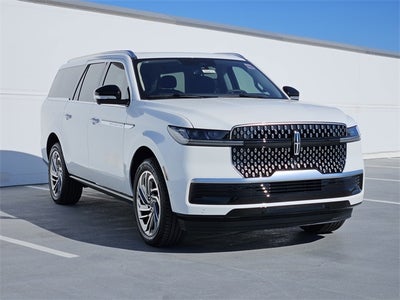 2025 Lincoln Navigator L Reserve