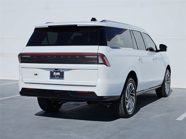 2025 Lincoln Navigator L Reserve