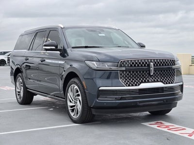 2026 Lincoln Navigator L Reserve
