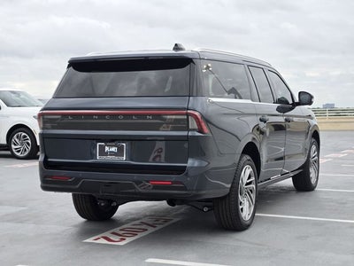2026 Lincoln Navigator L Reserve