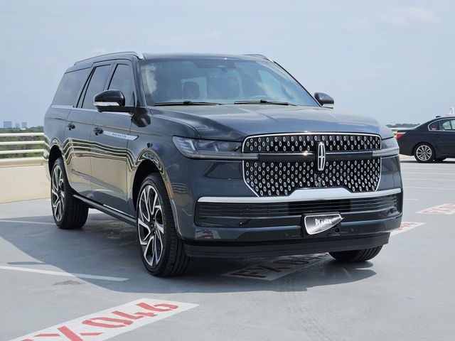 2026 Lincoln Navigator L Reserve