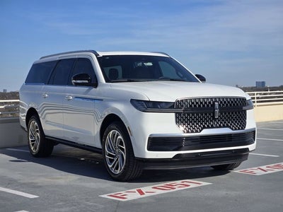 2026 Lincoln Navigator L Reserve
