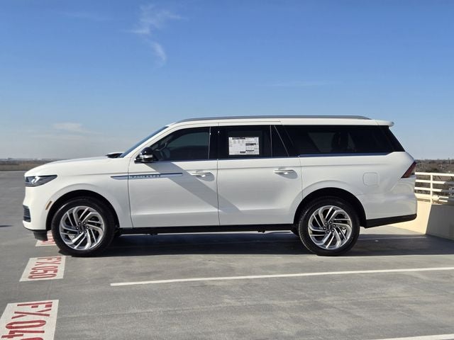 2026 Lincoln Navigator L Reserve