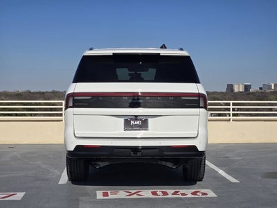 2026 Lincoln Navigator L Reserve