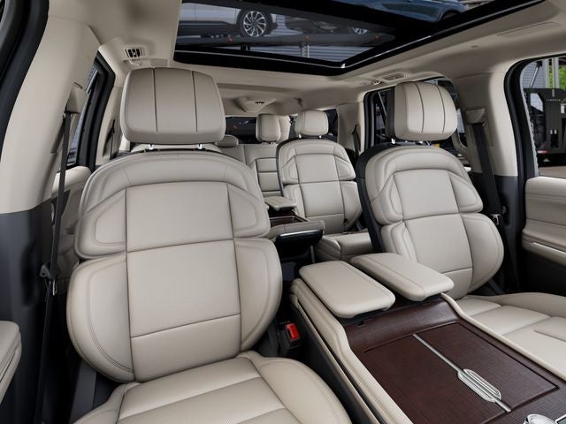 2027 Lincoln Navigator L Reserve