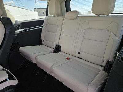 2027 Lincoln Navigator L Reserve