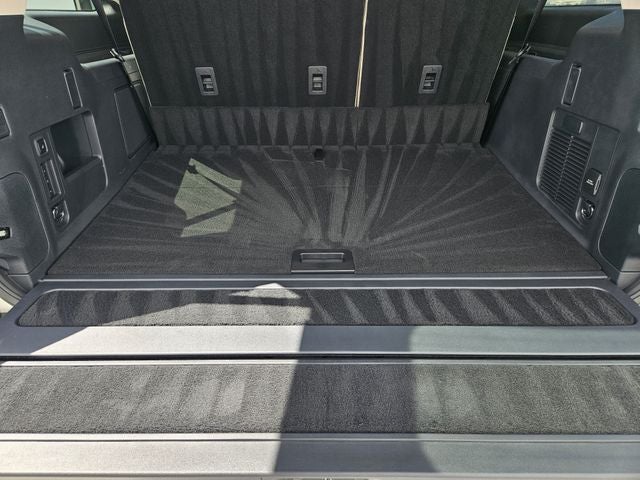 2027 Lincoln Navigator L Reserve