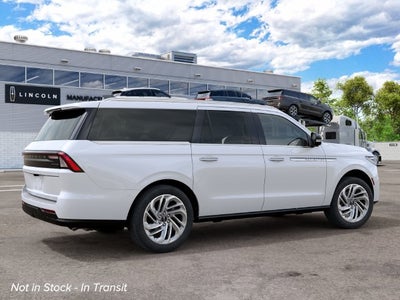2027 Lincoln Navigator L Reserve