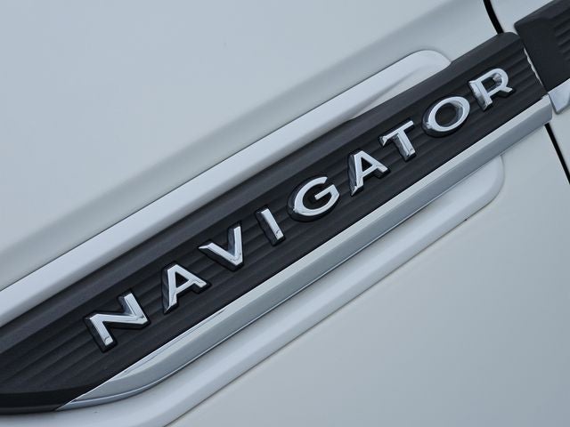 2024 Lincoln Navigator L Reserve
