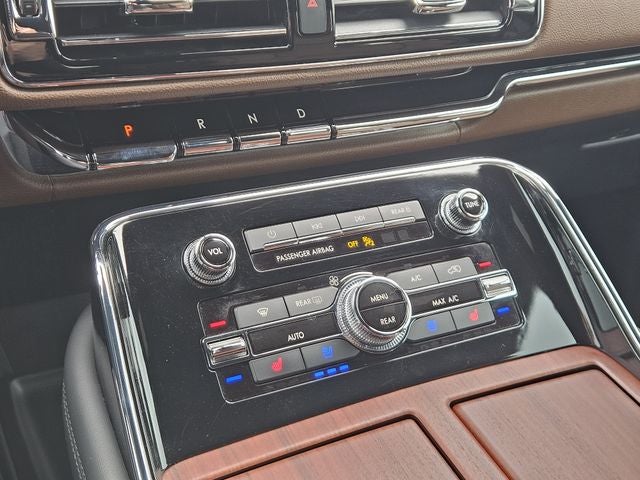 2024 Lincoln Navigator L Reserve