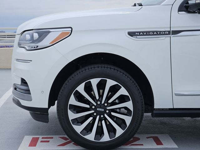 2024 Lincoln Navigator L Reserve