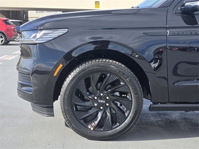 2025 Lincoln Navigator L Reserve