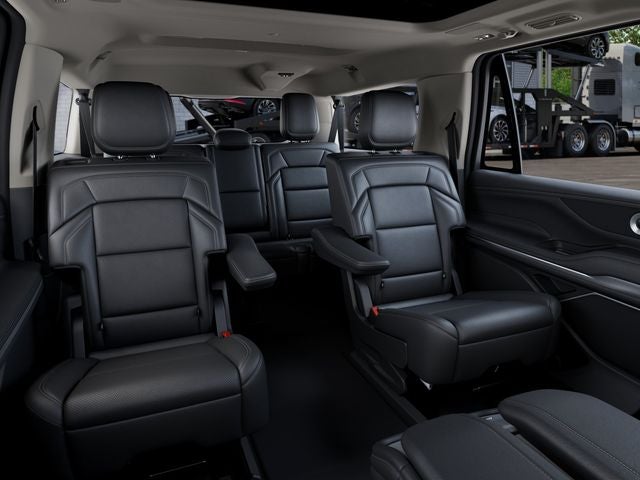 2027 Lincoln Navigator L Reserve