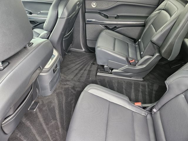 2027 Lincoln Navigator L Reserve