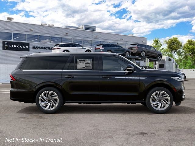 2027 Lincoln Navigator L Reserve