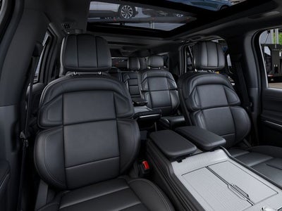 2027 Lincoln Navigator L Reserve