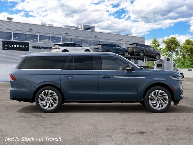 2027 Lincoln Navigator L Reserve