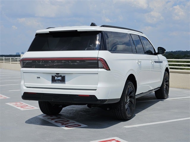 2025 Lincoln Navigator L Reserve