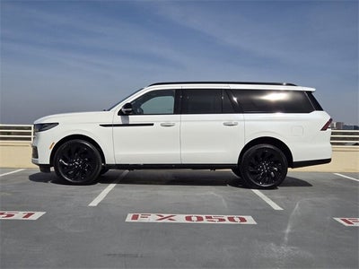 2026 Lincoln Navigator L Reserve