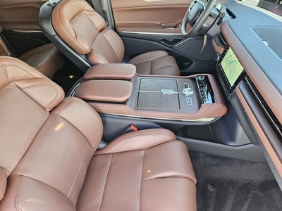 2027 Lincoln Navigator L Reserve