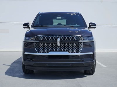 2027 Lincoln Navigator L Reserve