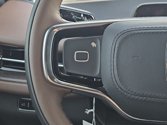 2027 Lincoln Navigator L Reserve