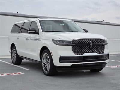 2025 Lincoln Navigator L Reserve